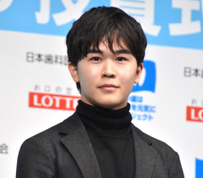 「目覚めちゃったのかな」鈴木福、“女子トイレ”でブルマ姿「なぜ僕はこんなにニコニコしているんだろう…」SNS「なんか楽しそうやな」