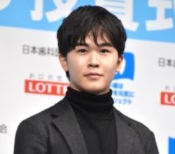 「目覚めちゃったのかな」鈴木福、“女子トイレ”でブルマ姿「なぜ僕はこんなにニコニコしているんだろう…」SNS「なんか楽しそうやな」