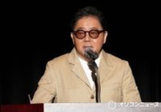 秋元康氏、自分の目で見ることの大切さ語る　作詞のベースは“16～17歳の自分”