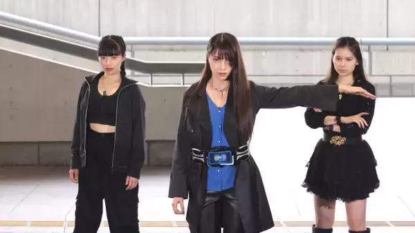 『ウルトラマンブレーザー』内藤好美、『仮面ライダーアインズ』に出演で変身「素直にうれしい」　盟友の榎本遥菜も