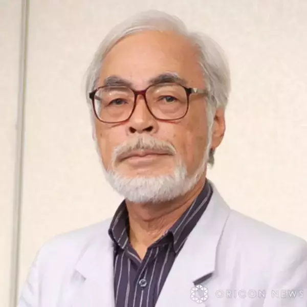 宮崎駿監督＆鈴木敏夫Pの最新2ショット公開「26年のことについて何やら相談」　『千と千尋の神隠し』今夜放送