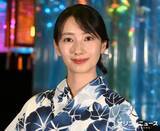 「波瑠、バースデーサプライズに笑顔　35歳の抱負は「心も体も健康」　運勢は中吉」の画像1