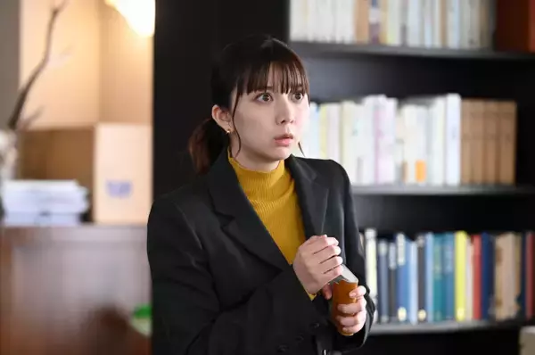 一葉（上白石萌歌）、“変人動物学者”生田斗真と出会う　『パンダより恋が苦手な私たち』第1話あらすじ