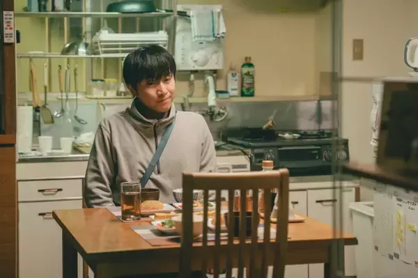 安田章大＆のん、当たり前の日常に少しずつ変化訪れる　『平行と垂直』本編映像＆場面写真公開