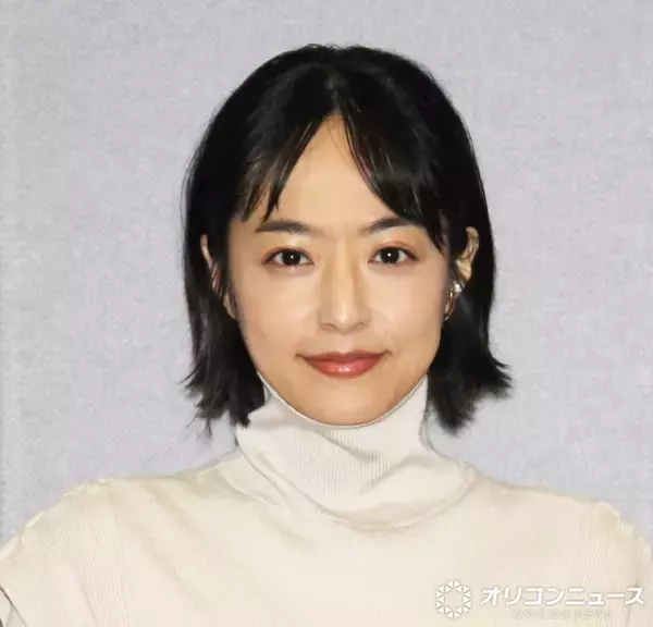 「マジで可愛すぎる!!」39歳・井上真央、“透明感あふれる”近影に反響「オシャレな美人さんって感じ」