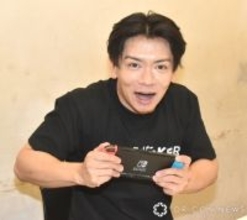 マヂラブ野田クリスタル、スマホ20年以上“母名義”→テレビで名義変更　驚き総額の買い物も