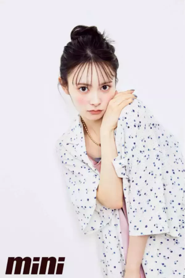 「お顔が天才」と注目の美少女・AKB48伊藤百花、mini公式YouTubeで新連載