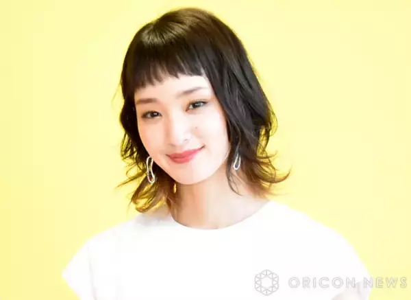 剛力彩芽、近影公開で反響続々「めっちゃかわいい！」「輝きヤバい！」