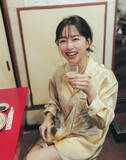 「桜井日奈子、ビール片手に満面の笑み　カレンダー先行カット＆超豪華イベント解禁」の画像1