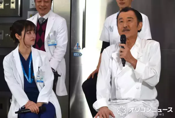 66歳・吉田鋼太郎、老化エピソード止まらず　娘役の橋本環奈も思わず心配