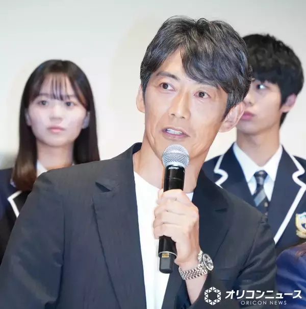 反町隆史、大人の魅力問われ“一言”サラリ「要するに…」　生徒役の疑問を瞬時に解決