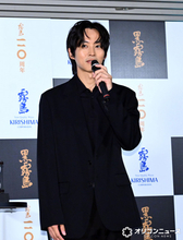 松坂桃李、『VIVANT』視聴者として驚きの声「あれ絶対ギャラ3倍だよね！」