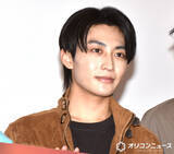 「『仮面ライダーガヴ』日野友輔、舞台あいさつ直前に母親から“厳重注意”も…　MC・宮島咲良をトナカイにする」の画像1