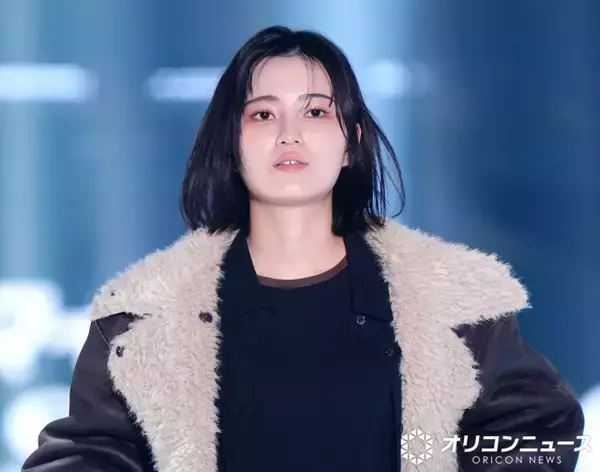 【TGC】櫻坂46・的野美青、印象ガラリなアンニュイヘア　異素材MIXファッションで魅力開拓