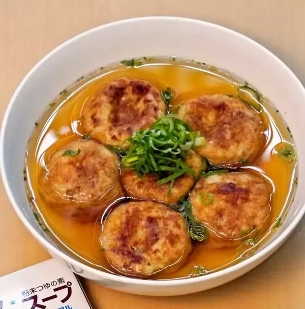 「だし汁にしみしみで最高」ヒガシマルの“うどんスープ”を使った「明石焼き風」に絶賛する声「美味しかったです!!」