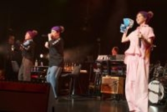 石川晟也（霜降り明星・せいや）、初の音楽ライブはヒコロヒー＆まいやん登場で盛り上がる　憧れの西田敏行さんのネクタイを締めてカバー曲も披露