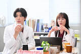 「比嘉愛未、ヤングケアラーの未受診妊婦＆産後に苦悩を抱えるセレブ女性のために奮闘　『ファーストクライ』第3話あらすじ」の画像1