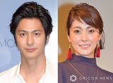 「速水もこみち＆平山あや、夫婦2ショット添え7回目の結婚記念日を報告　“節目”迎え感謝つづる「素敵なご夫婦」「いつ見てもお似合いです」」の画像1