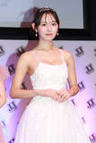 「身長168cmスレンダーボディの21歳モグラ女子・大瀧沙羅さん　JJモデルオーディション2026 JJ編集部賞に輝く　純白のドレスでウォーキング「まさか結婚式前にこんな素敵なドレスを着られるとは」」の画像1