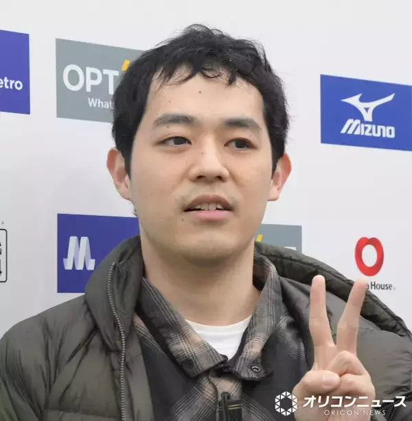 “盲目のピン芸人”濱田祐太郎が「女の子を好きになるポイント」　相手が見えないからこその「3点」を説明