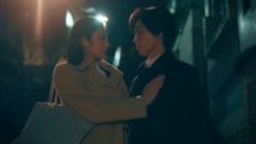 猪塚健太＆片山萌美、ベッドで濃厚キス連発　SNS反響「たまらん」「さらに攻めてた」「修羅場の予感…」『この愛は間違いですか～不倫の贖罪』第1話【ネタバレあり】