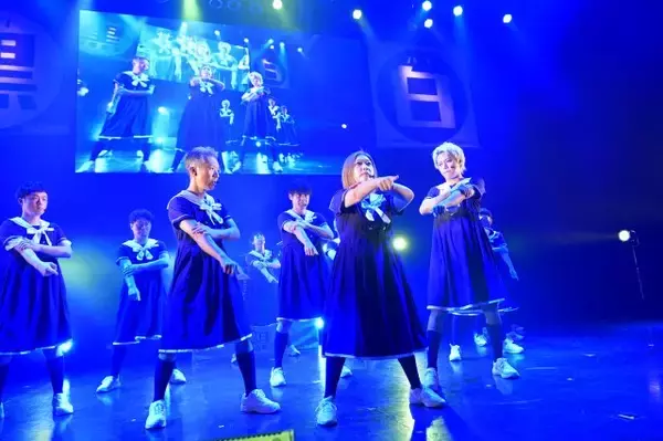 海原やすよ、欅坂46「サイレントマジョリティー」を“キレキレ”ダンス　ワンピース姿のモンスターエンジン西森ら人気芸人ずらり