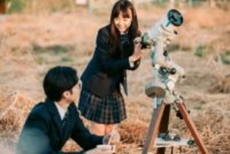 スピッツの名曲「楓」原案の映画『楓』初恋の記憶が物語を動かす――若き日の2人を演じた北島岬＆泉有乃の言葉