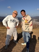 所ジョージ＆明石家さんま、4回目のダーツ旅　突然泣き出す男性が登場
