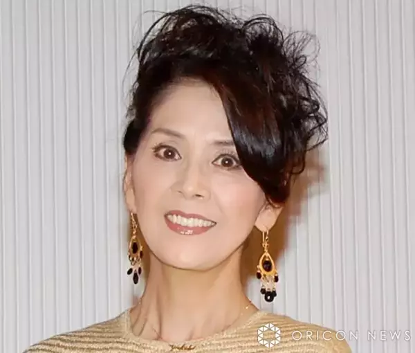 78歳・柏木由紀子、手作りドライカレー＆キッチンでの写真披露　洗練されたコーデにも絶賛の声「何時も素晴らしい配色ですね」「お似合いです」