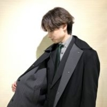 オン・オフで着まわせるコートがワードローブの定番に、『新リバーシブルコート』誕生