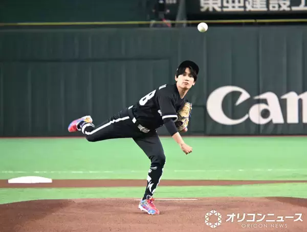 なにわ男子・藤原丈一郎、始球式でノーバンできず悔しげ　自己採点は72.8点で「ナニワにしておきます」
