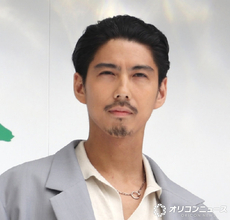賀来賢人、熊本地震被災者へメッセージ「平穏な日々を取り戻せますように…」　出演する劇場版『TOKYO MER』公開延期伝える【令和8年熊本地震】