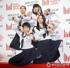 新しい学校のリーダーズ・KANON＆RIN、制服を脱いだプライベートショットに反響「髪下ろしてたほうが可愛ええやん」