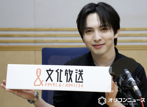 M!LK吉田仁人、冠ラジオへの思い「そのまましゃべれる場所」　メンバーで最も“ラジオ向き”な人物とは【独占密着インタビュー】