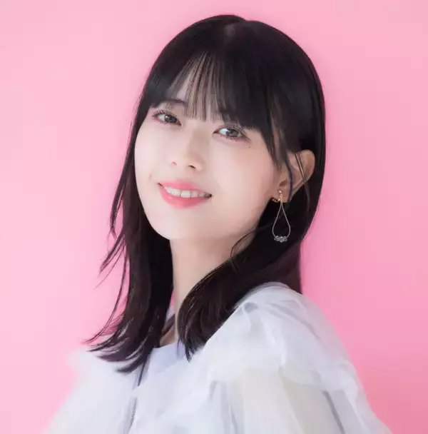 乃木坂46岩本蓮加、3期生4人の写真などオフショット多数公開「出会いも別れもあるこの場所だけれどやっぱり全てが宝物」