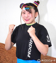 プロレス再デビューのフワちゃん、会見で深々一礼　覚悟を決めて挑む「腹をくくった人間は強い」