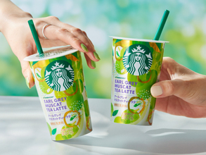 【スタバ】チルドカップに“マスカットフレーバー”が仲間入り　マスカット香るアールグレイティーラテ6・9登場