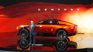 松任谷正隆＆谷原章介、新ブランド「センチュリー」新型車の今後に迫る　松任谷「日本のロールスロイス」