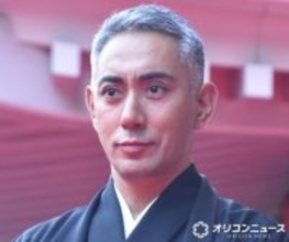 市川團十郎、長女・麗禾＆長男・勸玄と「7年ぶり」に親子で節分会に参加　和装姿の記念ショットにファン感慨「背が伸びましたね」「2人ともますますママに似てきていますね」