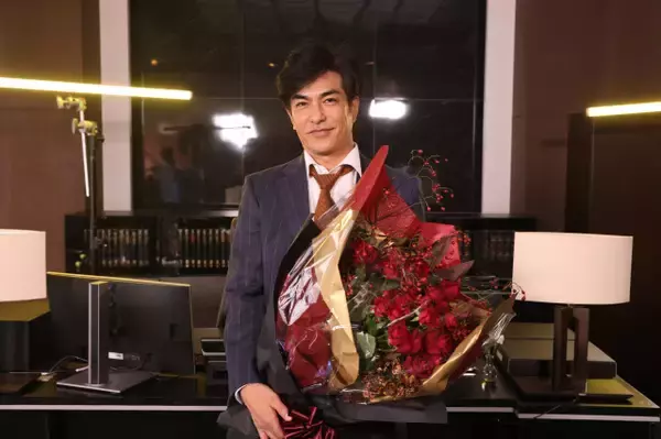 『ESCAPE』“父”北村一輝、クランクアップ　最終回は“てんこ盛り”「カルボナーラの上にカツ丼がのってるぐらい」【コメント全文】