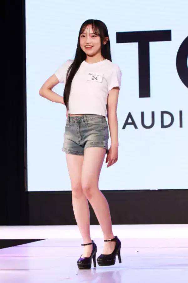 次世代ガールズオーディション『TGC AUDITION 2026』VAZ1位指名は大阪府の14歳・あゆさん「うれしくて、おさきちゃんが隣にいることがやばいです」