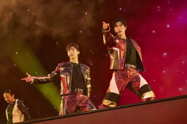 東方神起、自身“3度目”日産スタジアム公演に計13万人集結　日本デビュー20周年記念でファンに感謝