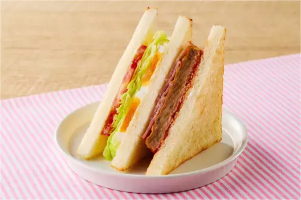 ローソン、名店コラボ続々　『函館五島軒』ライスカレーに『風来坊』手羽先風メニュー、『栄屋本店』冷しらーめんも…