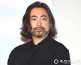 「山田孝之、“緊急動画”で豪華ゲストを匂わせ　爪切り＆検温を挟み「かなりエグい感じ」」の画像1