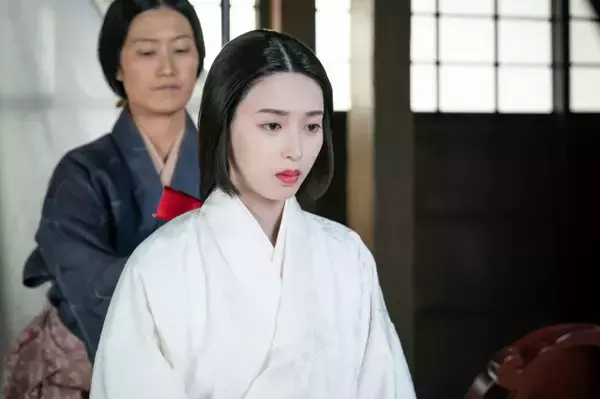 『今夜の豊臣兄弟！』花嫁姿の直が突然…