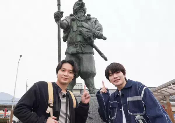 同級生コンビ・深澤辰哉＆磯村勇斗、群馬・沼田市の“ボロいい宿”へ　櫻坂46・的野美青＆山下瞳月は築100年の古民家ロケ