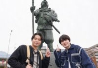 同級生コンビ・深澤辰哉＆磯村勇斗、群馬・沼田市の“ボロいい宿”へ　櫻坂46・的野美青＆山下瞳月は築100年の古民家ロケ