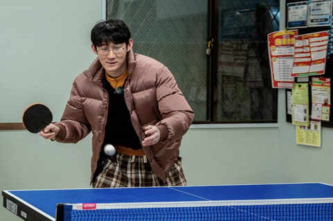 ロングコートダディ・堂前透、運動神経で爆笑さらう　真空ジェシカ・川北との大喜利番組でガチ卓球対決