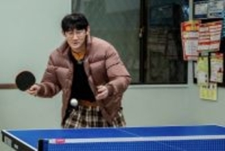 ロングコートダディ・堂前透、運動神経で爆笑さらう　真空ジェシカ・川北との大喜利番組でガチ卓球対決