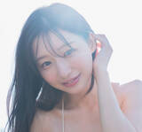 「「補聴器をつけた天使」我妻ゆりか、週プレに4年ぶり登場　憧れの「旅館で浴衣」グラビアでしっとり大人の魅力」の画像1